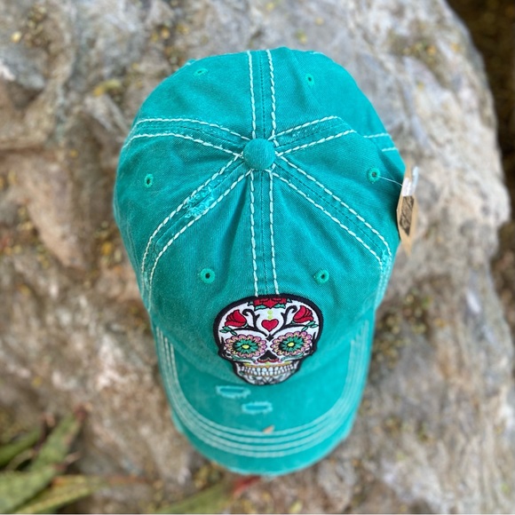 SUGAR SKULL ⭐️NWT DISTRESSED HAT in Turquoise - Picture 3 of 6